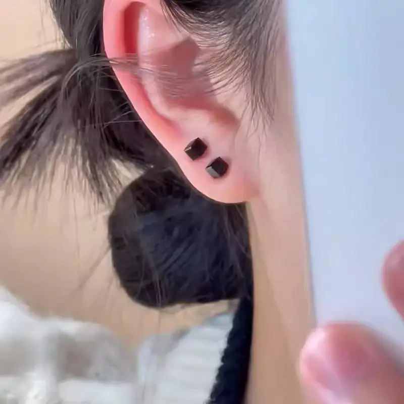 Simple Mini Black Small Square Stud Earrings