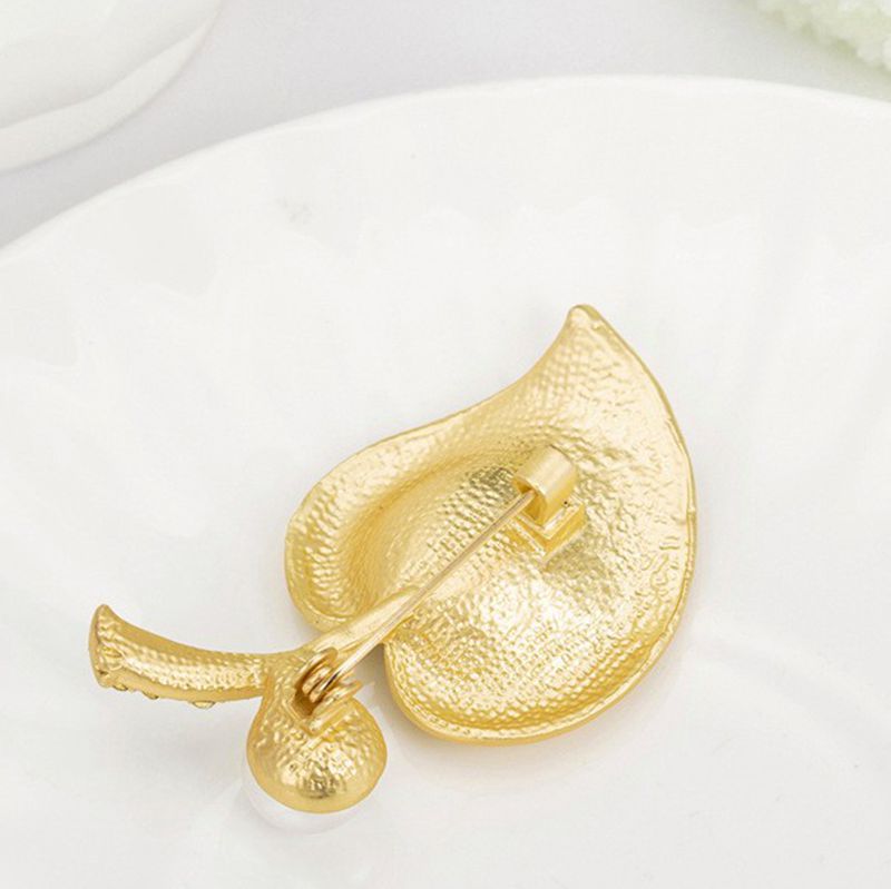 Buy Women's Clothing Online | Buy Trending Dresses for Women