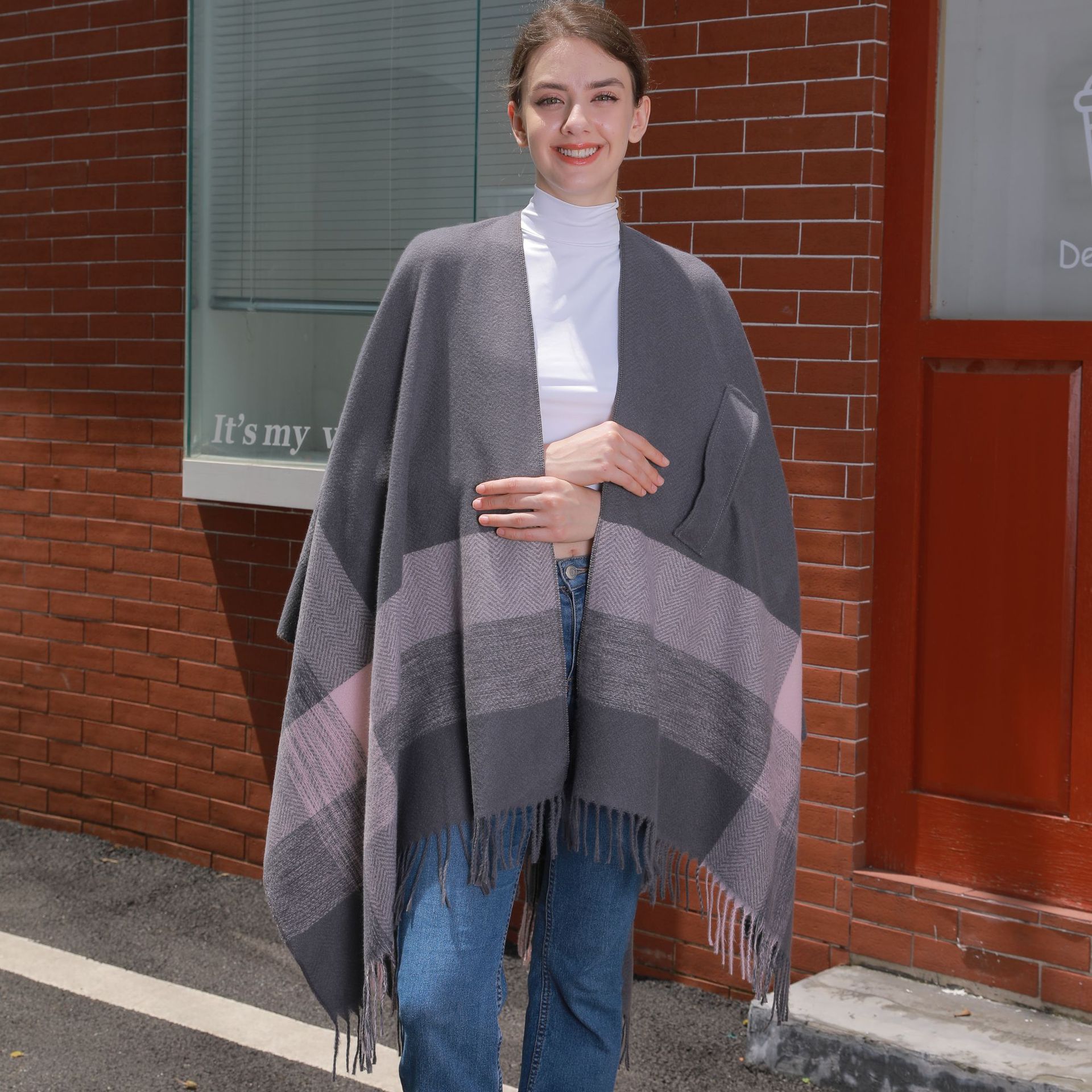Women's Jacquard Warm Tassel Cardigan Outer Wear