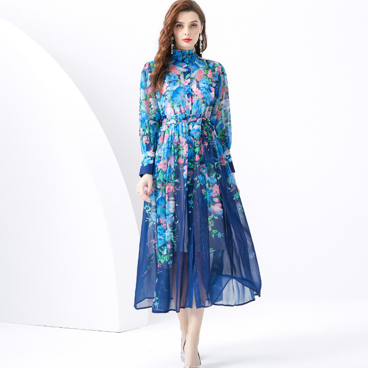 Floral-print Dress With A Stand-up Collar And Long Sleeves Exuding A High-end Aesthetic