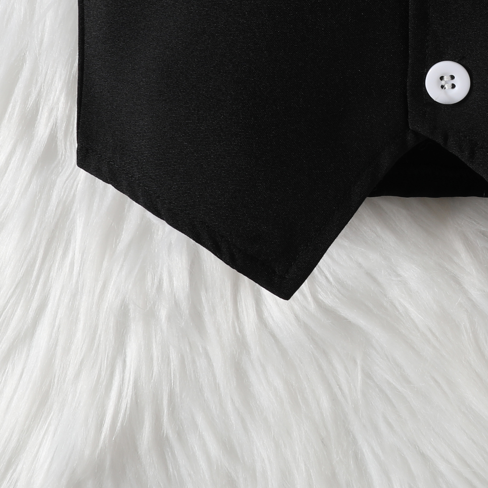 Girls' Fashionable V-neck Solid Color Single-breasted Vest Top Pleated Skirt Belt Three-piece Set - Image 4