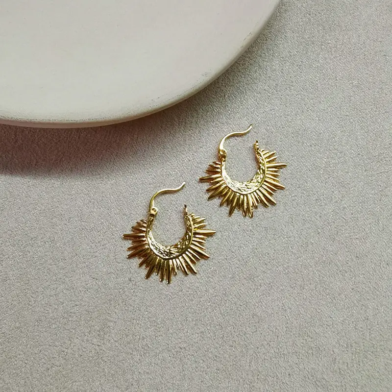 Simple Retro Golden Sun Earrings