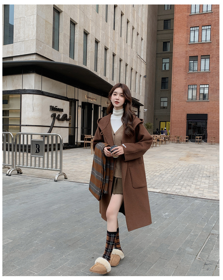 Buy Women's Clothing Online | Buy Trending Dresses for Women