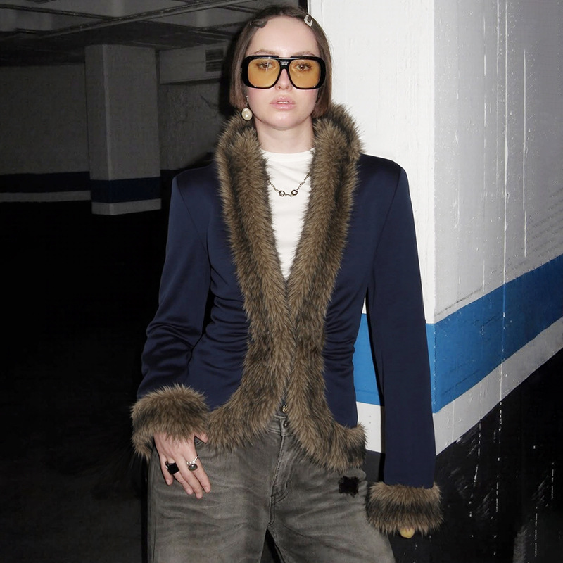 Buy Women's Clothing Online | Buy Trending Dresses for Women