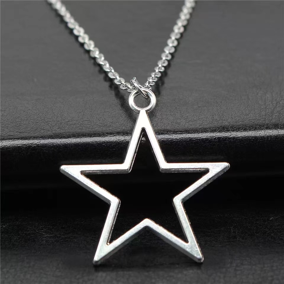 Retro Five-pointed Star Ornament Personality Fashion Alloy