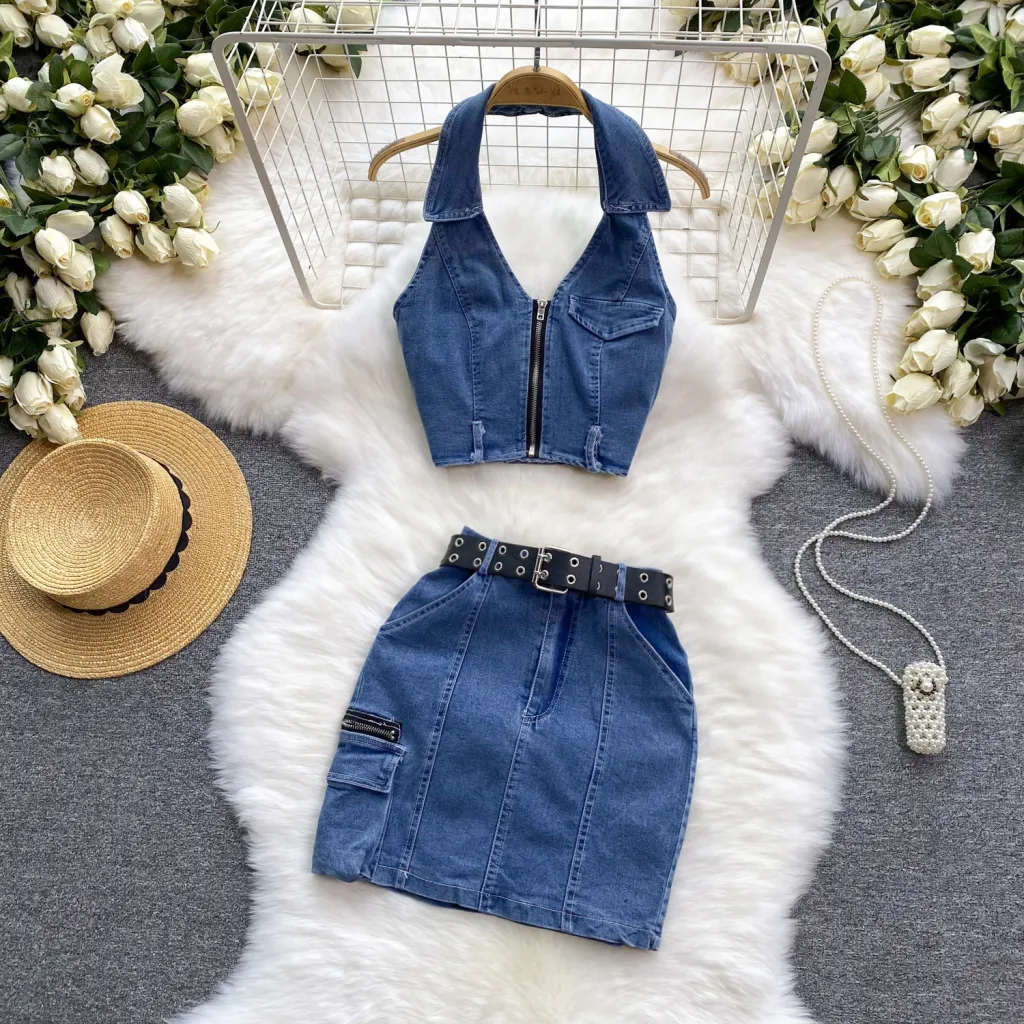 Women's Retro Slim Short Sleeveless Halter Denim Vest Two-piece Set - Blue