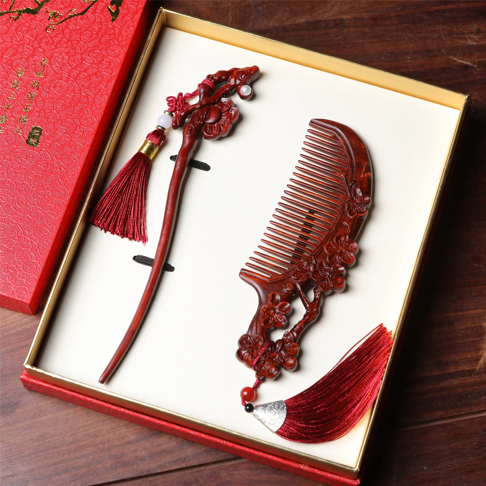 Rosewood Peach Blossom Drunk Hair Wooden Comb