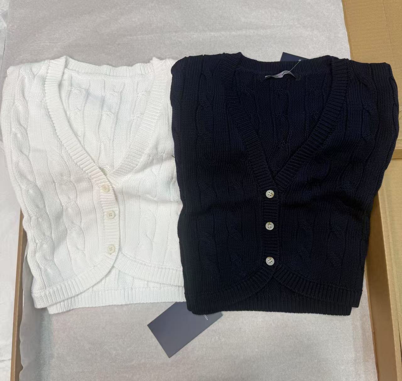 34ceacbd 3044 4c2a 8dc9 2d95e15ddb8d