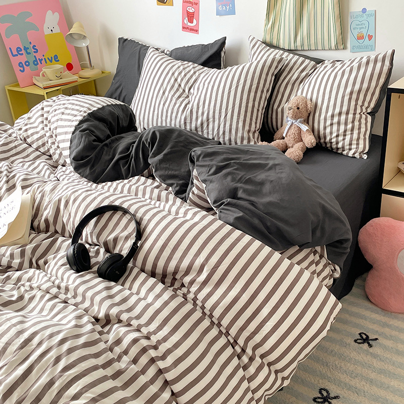 Autumn Winter Four-Piece Bedding Set Duvet Cover Sheets For Dormitory Single Use