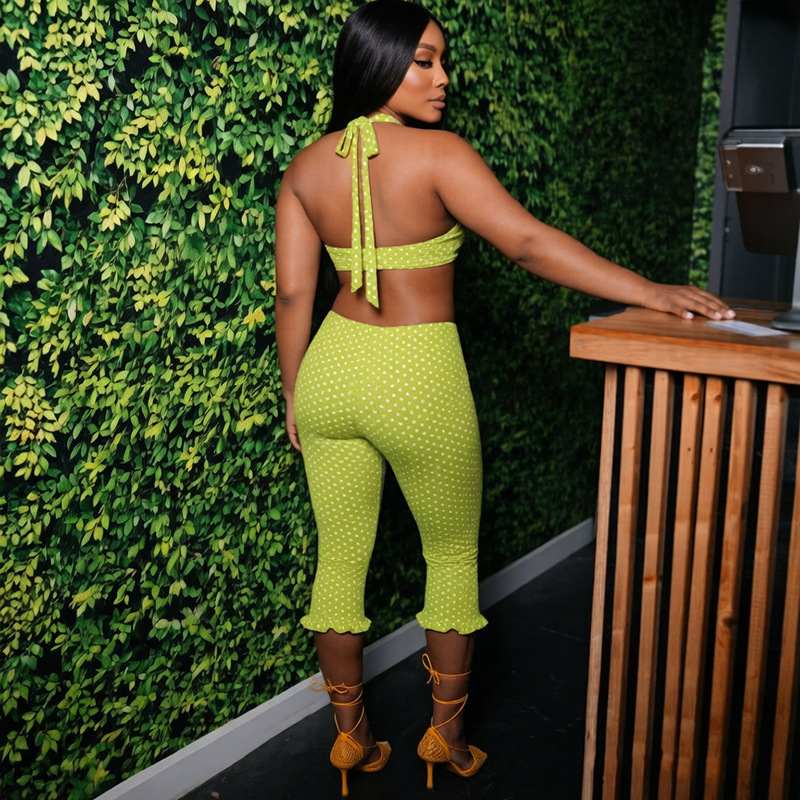 Polka-dot Halter-neck Tube Top With Lace, A Slimming And Figure-flattering Set