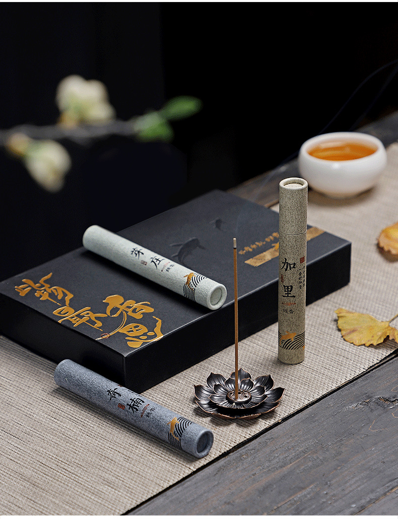 Specifications: 5 g Dimensions:12 flavors, 300 pieces in total