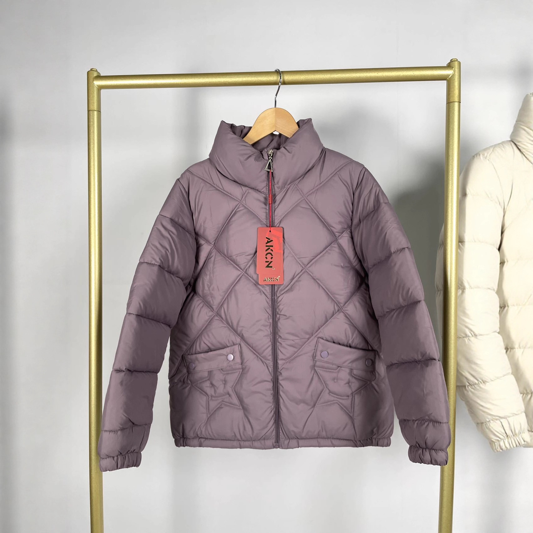 https://cf.cjdropshipping.com/quick/product/3575c3cc-749f-4e2c-840d-71a831043947.jpg