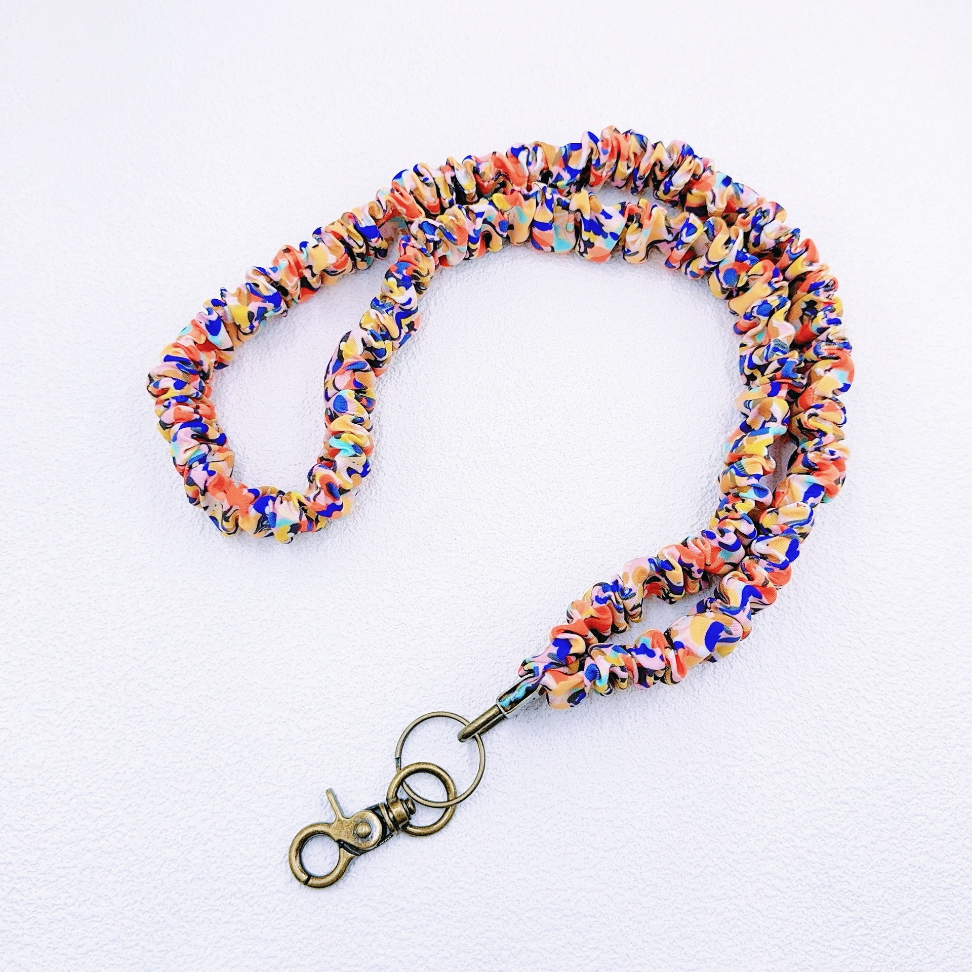 Multi-functional Fabric Phone Chain That Prevents Choking And Keeps Your Phone From Falling