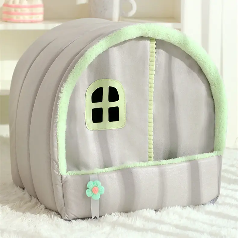 Four Seasons Universal Pet Closed Warm Cat