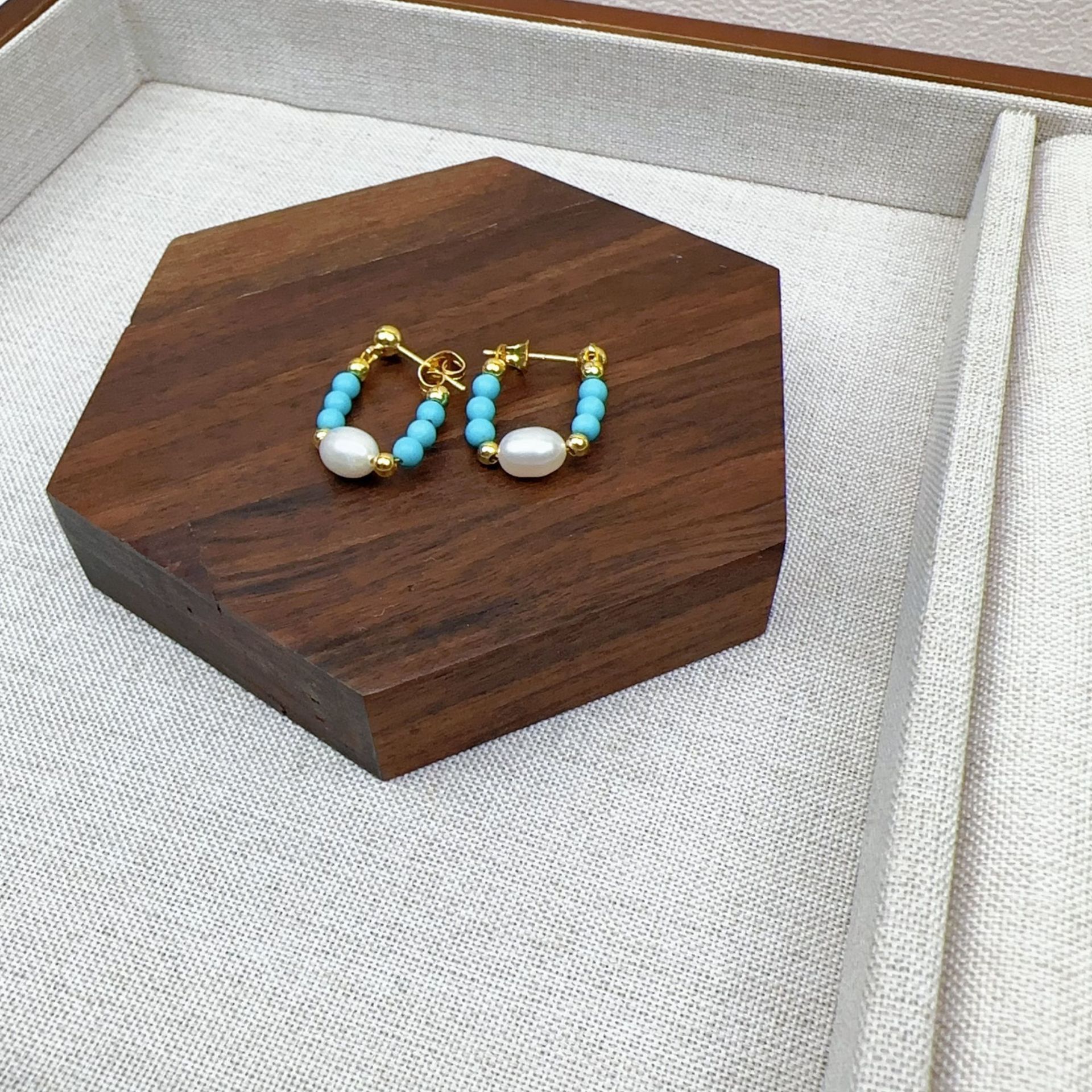 Versatile Turquoise Pearl Earrings For Women