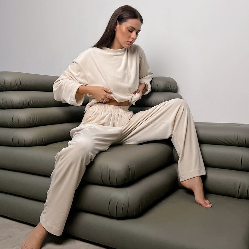 European And American Velvet Pure Color Warm Keeping Comfortable Wide-leg Pants Suit Home Wear Can Be Worn Outside