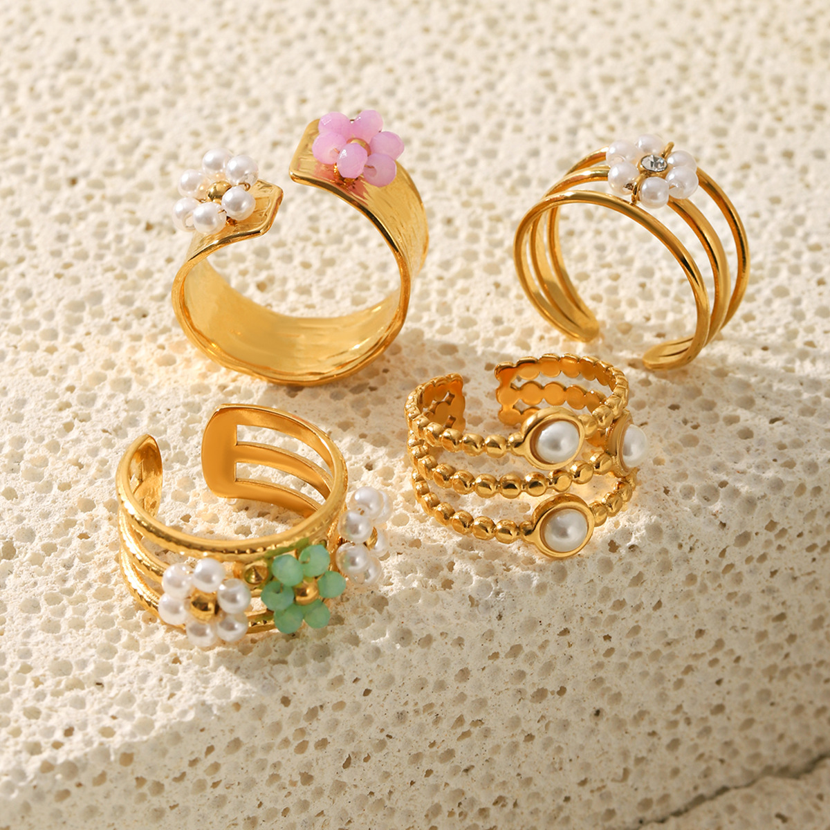 Luxury High-end Pearl And Flower Stainless Steel Ring