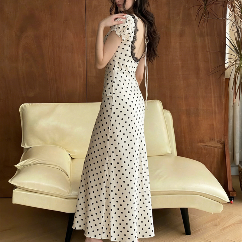 https://cf.cjdropshipping.com/quick/product/35f5c492-f593-42b8-b67c-23ff42743d96.jpg