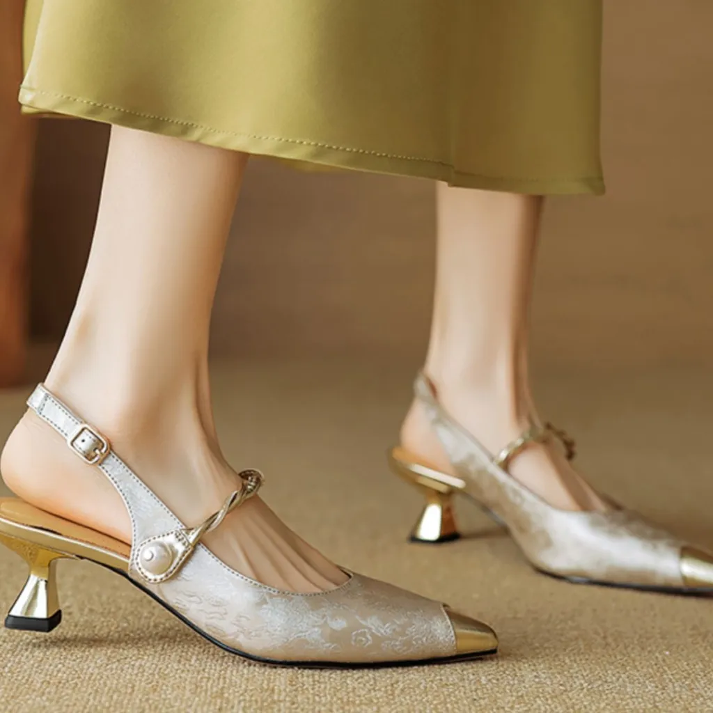 Ankle-strap Stilettos Sandals Pointed Toe Mid Heel Women's Summer - Apricot