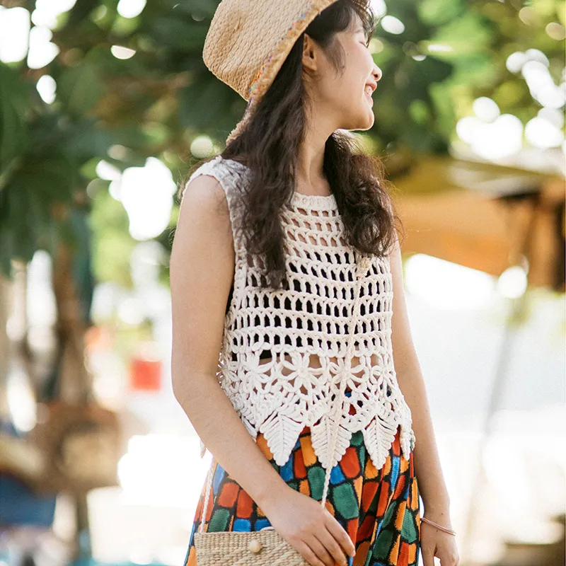 Hollow-out Short Vest Bohemian Seaside Small Slip Top - White
