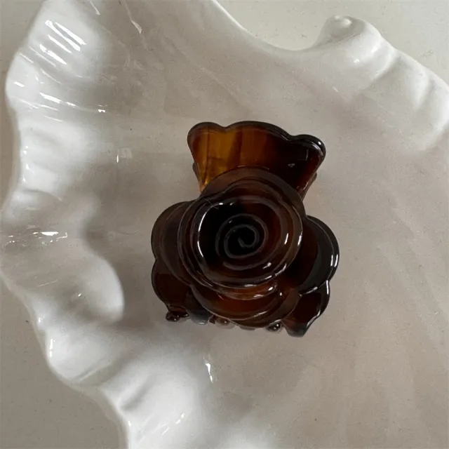Flower Acetate Hairpin Sweet Petals Simple Caramel Color - Shop at LoveMi