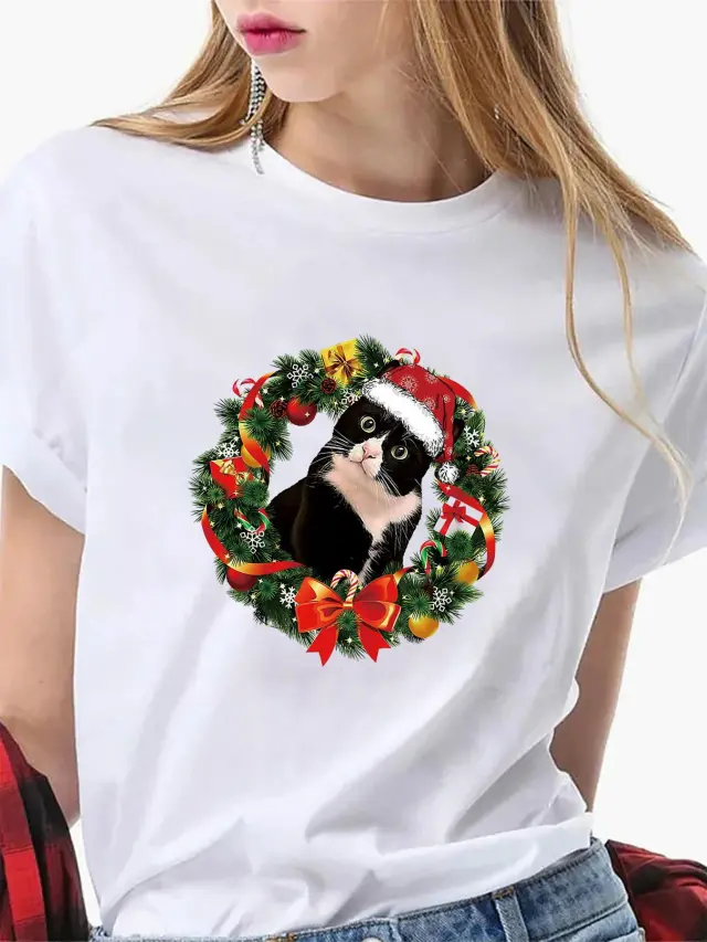 Funny Tuxedo Cat Christmas Wreath Ornament Top Wt501226 4Xl - Shop at LoveMi
