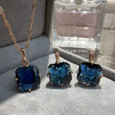 Ornament Sapphire Earrings and Necklace Set