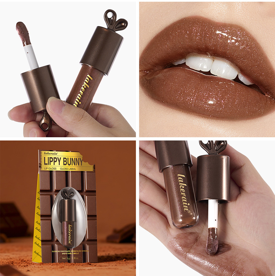 Lip Gloss Application