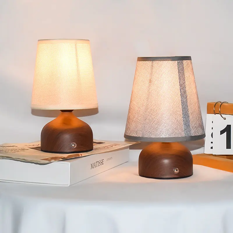 Bedside Fabric Charging Table Lamp