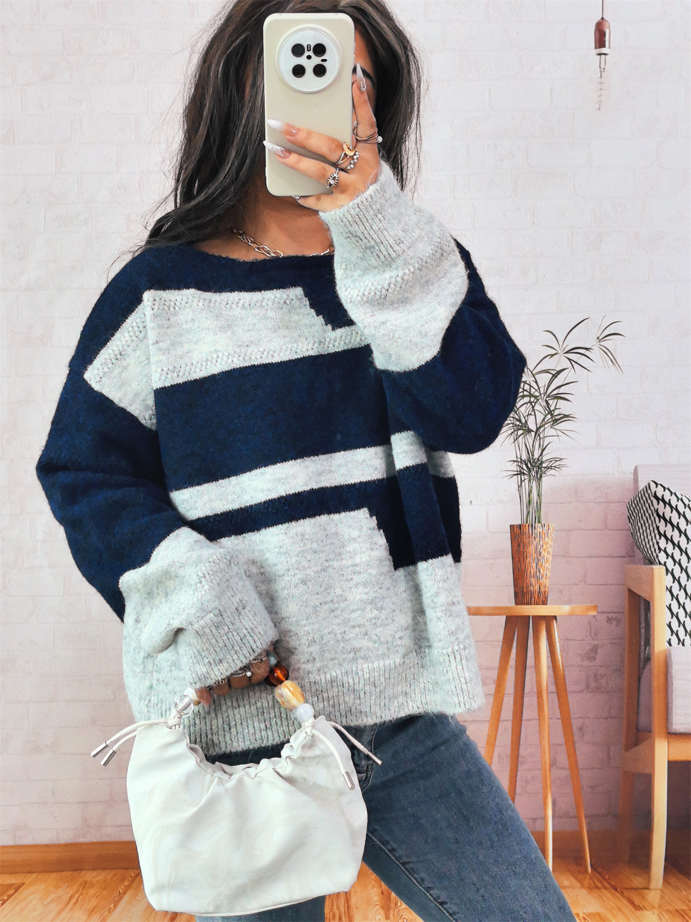 Simple Commute Irregular Contrast Color Round Neck Long Sleeve Sweater