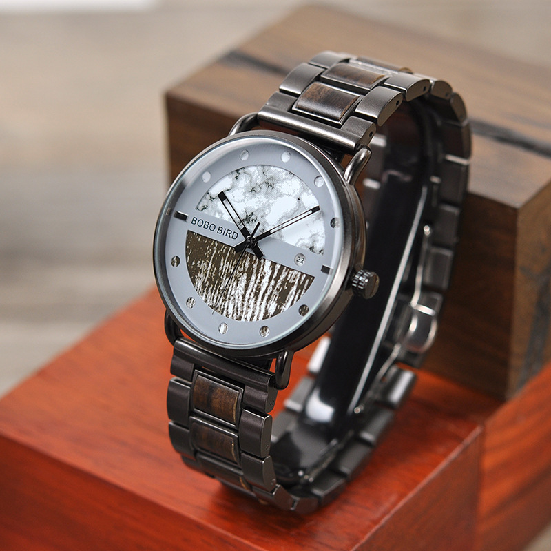 Unisex Sporty Wooden Watch 3