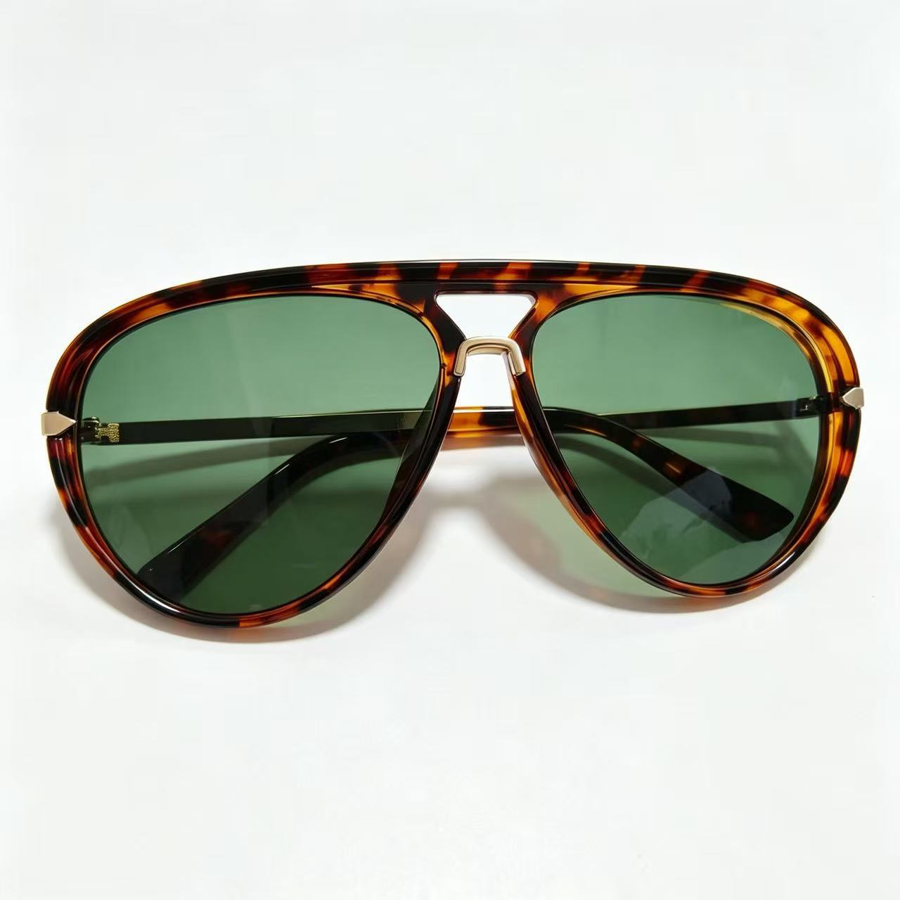 Large-frame Sunglasses Frog-style Shades
