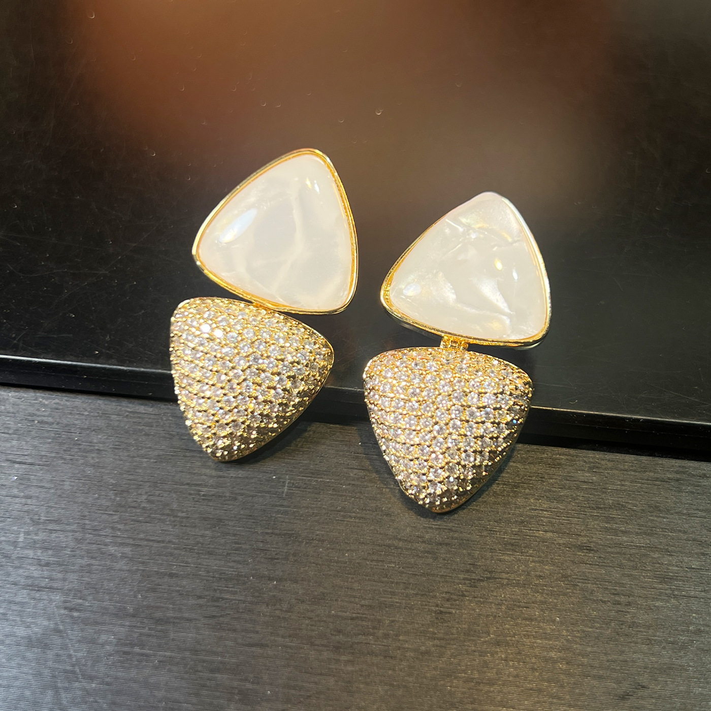 https://cf.cjdropshipping.com/quick/product/3705b87a-c3a3-4047-96c0-252c8d42df58.jpg