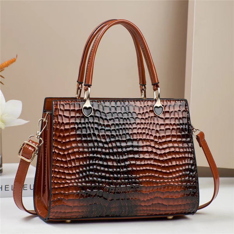 https://cf.cjdropshipping.com/quick/product/3721873c-0d07-4069-b709-b04f53615aa8.jpg