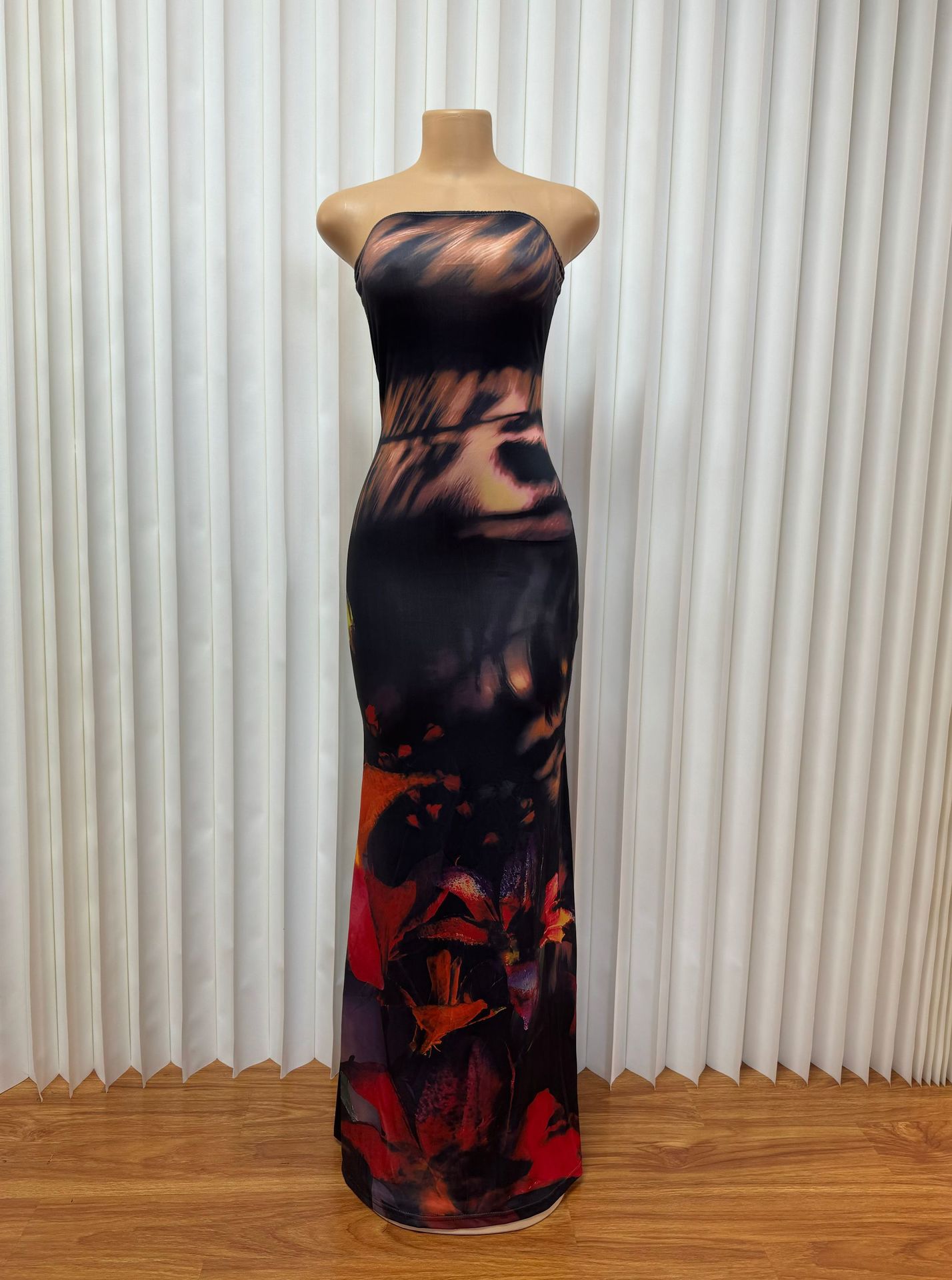 Sexy Strapless Fitted Backless Bodycon Dress Picture Color L - Shop at LoveMi