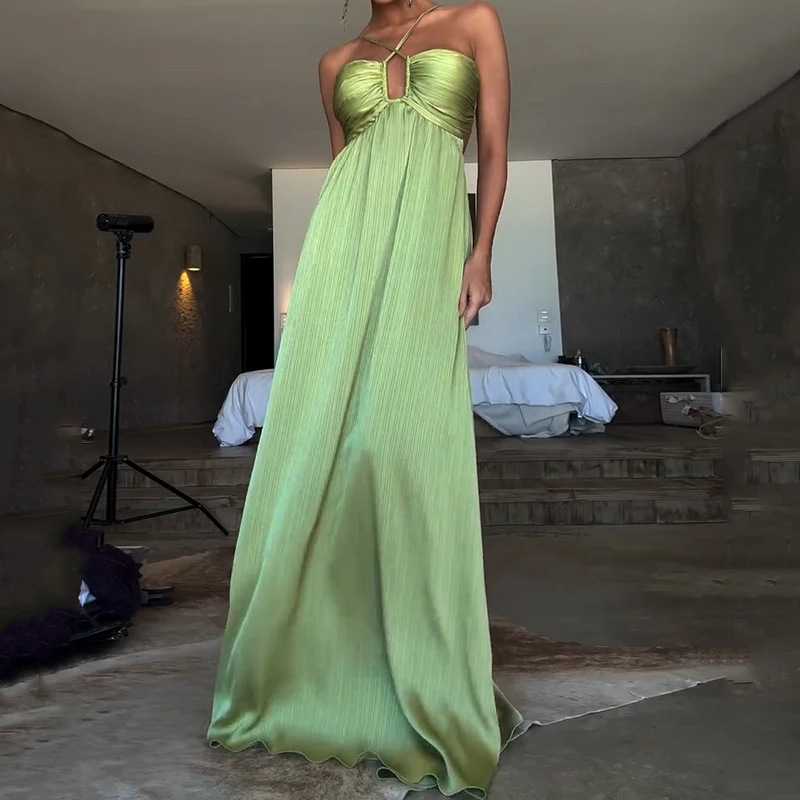 Halter Cut out Low cut Pleated Expansion Skirt For Vacation Dress Light Green - Shop at LoveMi
