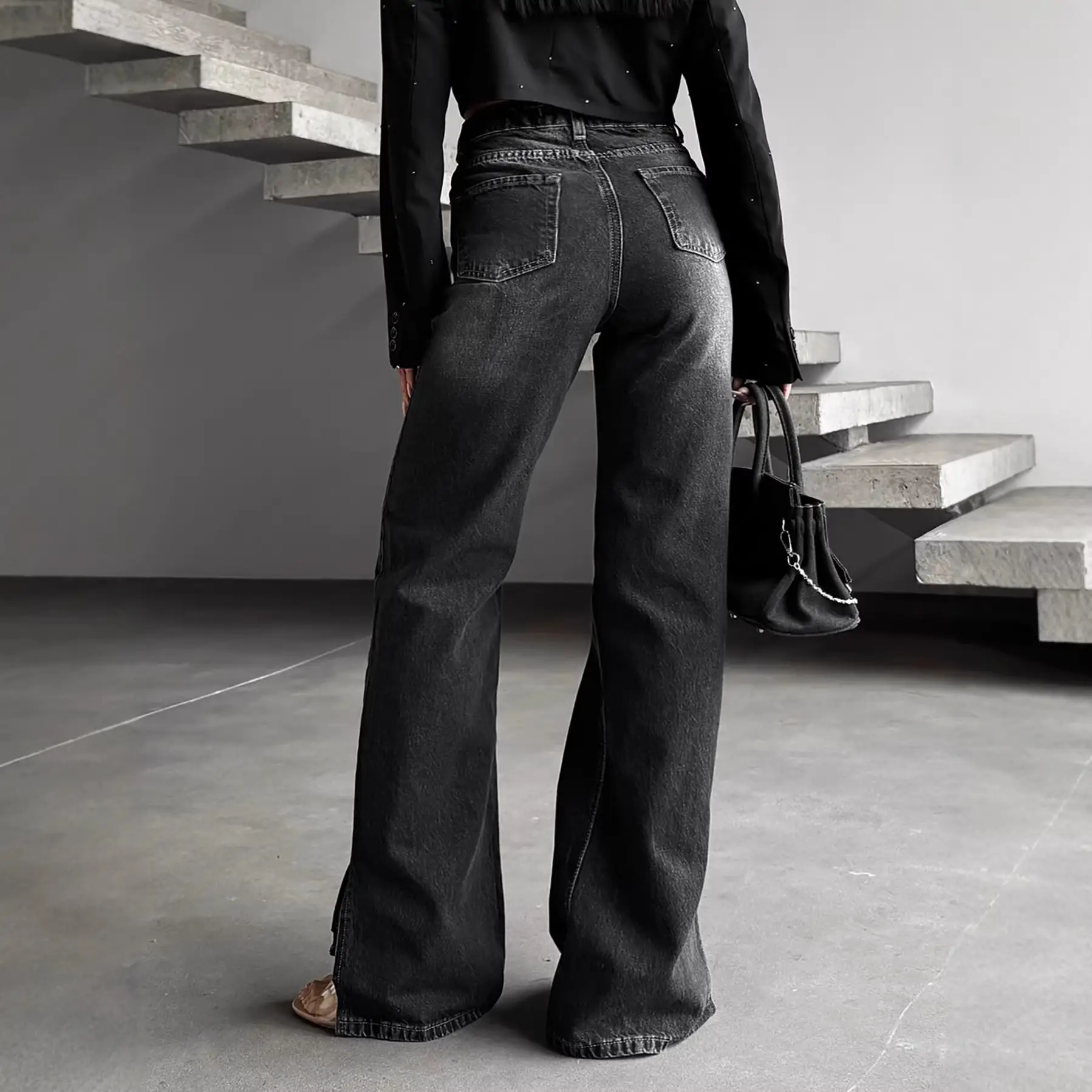 High-waisted, Slightly Flared, Washed Denim Jeans With A Slanted Waistband