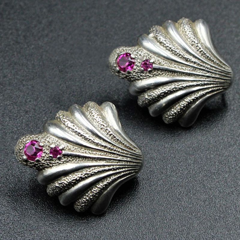 Alloy Shell Stud Earrings Rose Red Rhinestone Ocean