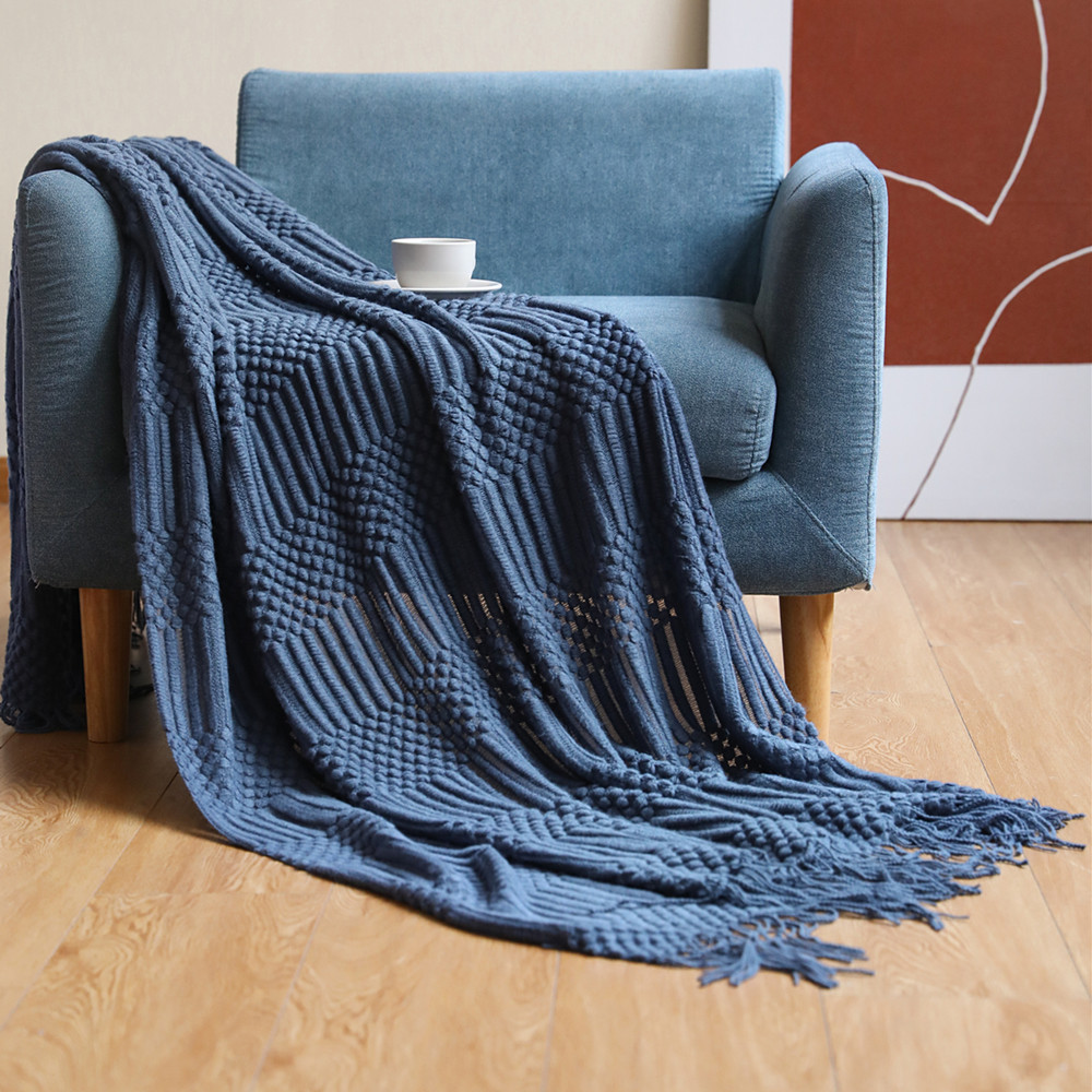 Knitted Throw Blanket with Tassels, picture 4 of 11