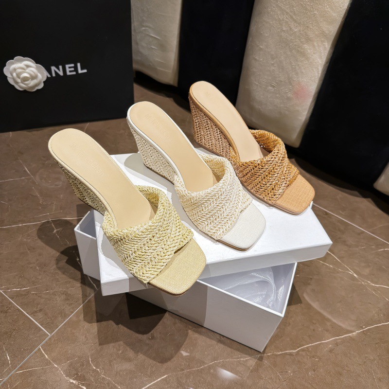 Square-toe Wedge Esparto-straw Woven Beach Sandals