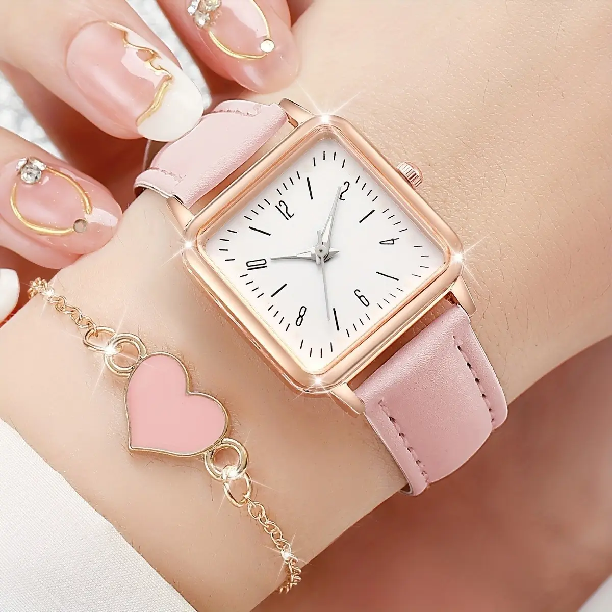 Casual And Stylish New Womens Quartz Watch