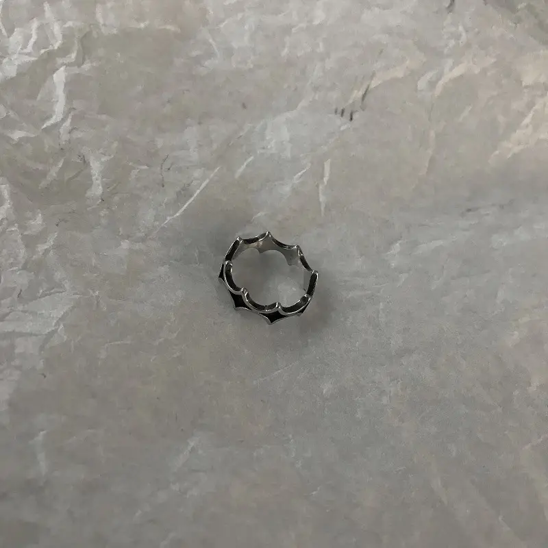 Retro Diamond Plaid Stitching Ring