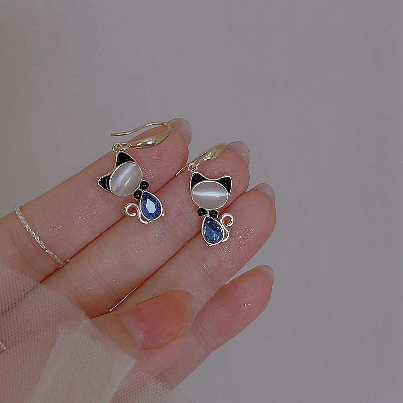 Cat-Design Stud Earrings, picture 2 of 5