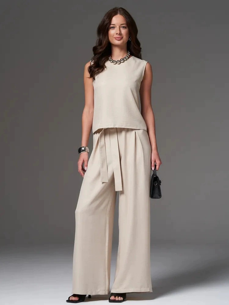 Sleeveless Cotton-Linen Wide-Leg Pants Set in Apricot – warm toned casual summer look