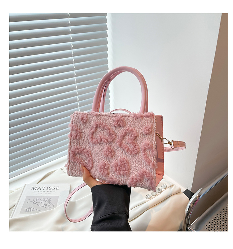 Womens Plush Stylish Handbag With A Premium Feelversatile Crossbody Bag