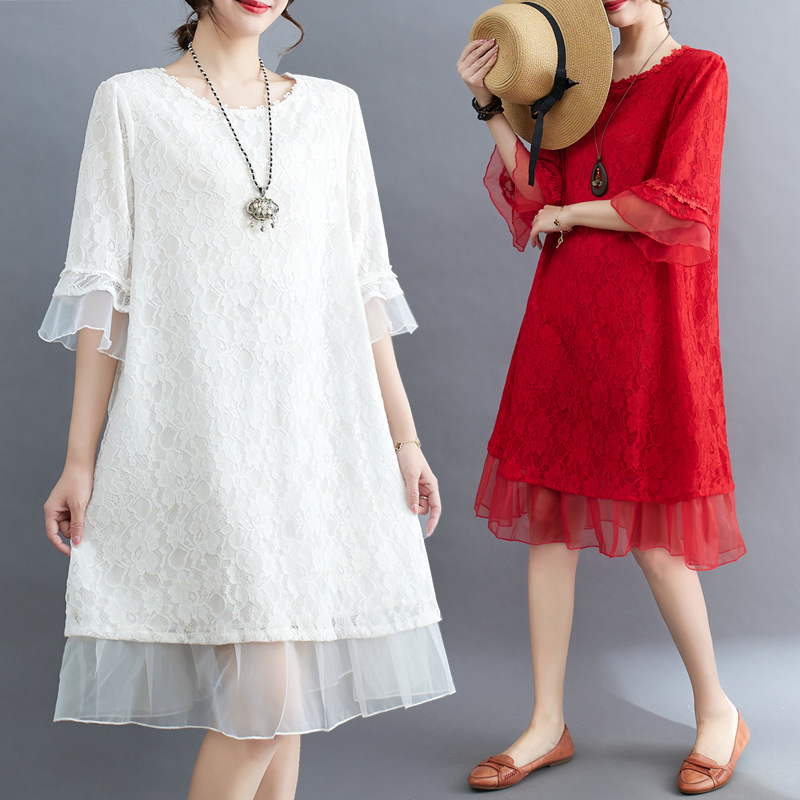 Plus Size Women's Artistic Lace Bell Sleeve Version Dress