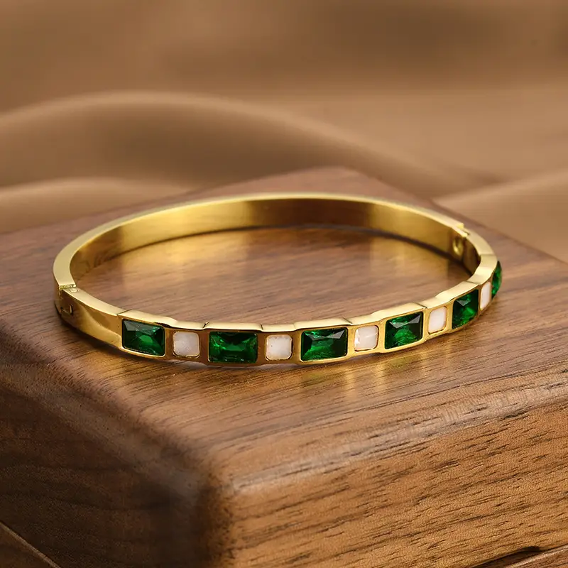 Emerald Diamond White Shell Titanium Steel Bracelet For Women