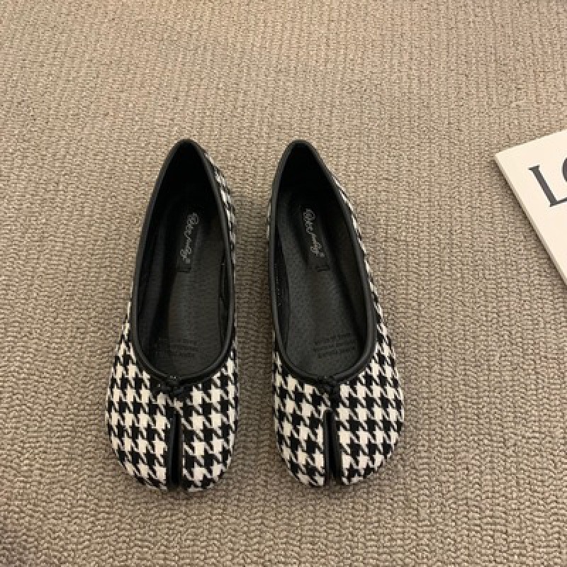 Houndstooth