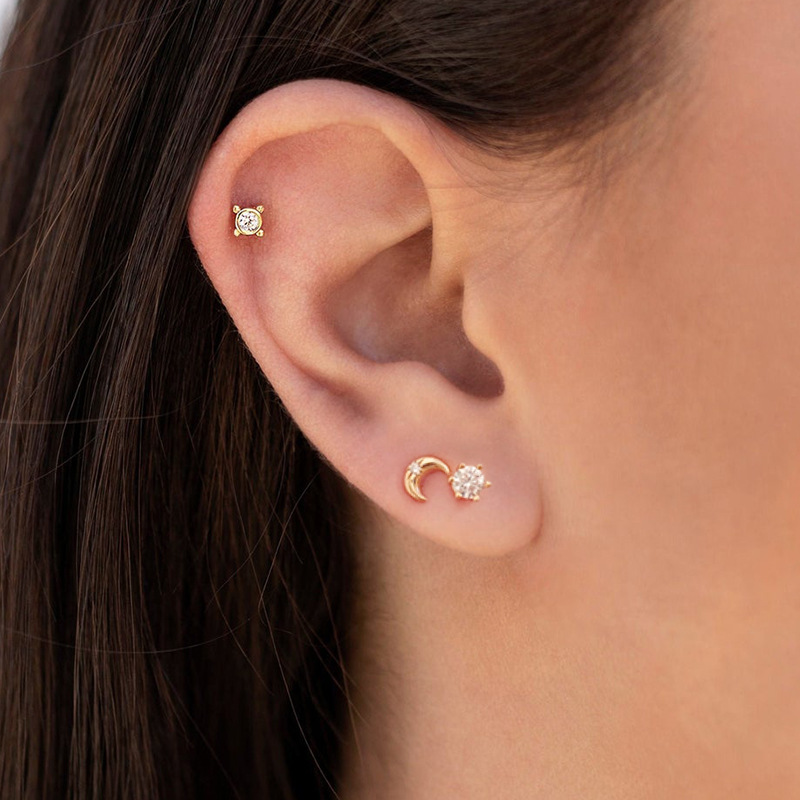 Silver Needle Inlaid Zircon Crescent Ear Studs Minimalist Creative