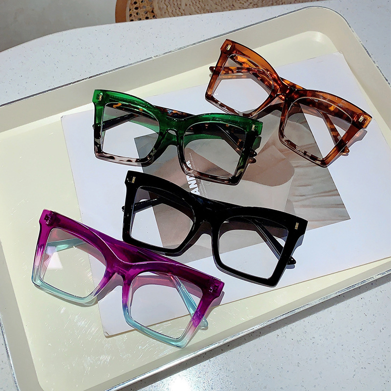 Special Multicolor Mild Luxury Retro Butterfly Frame